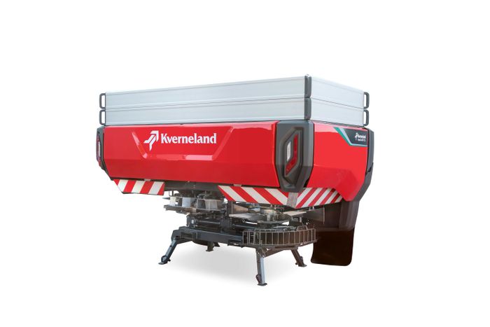 1. A Step Beyond with the Kverneland Alentix Disc Spreader