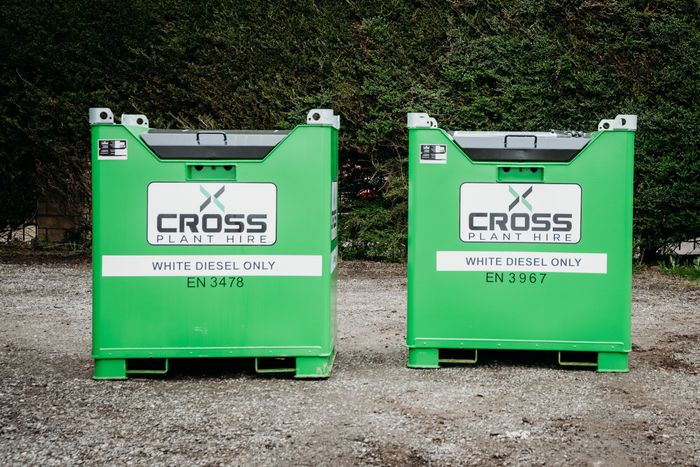 Solar Powered 900L Static Fuel Cube