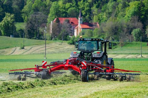 R Series 2 rotor rakes