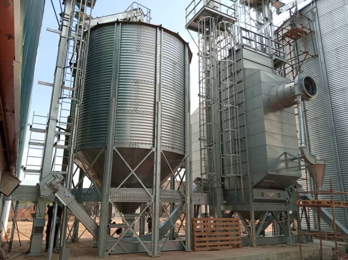 Perry Bins & Silos
