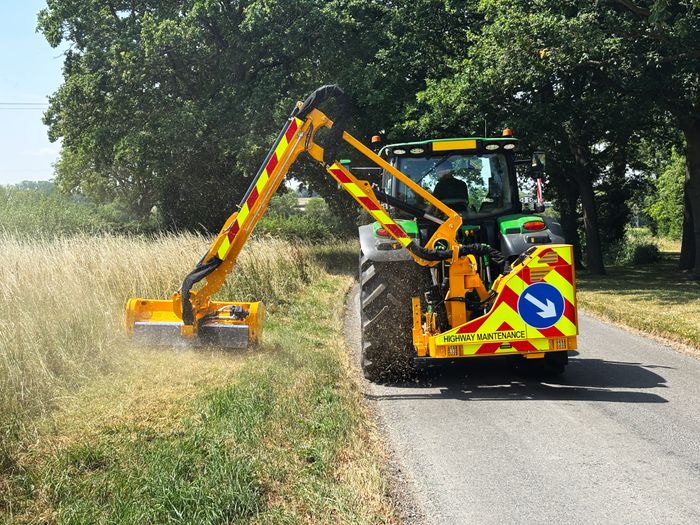 Shelbourne Reynolds Hedge Trimmers & Flail Mowers