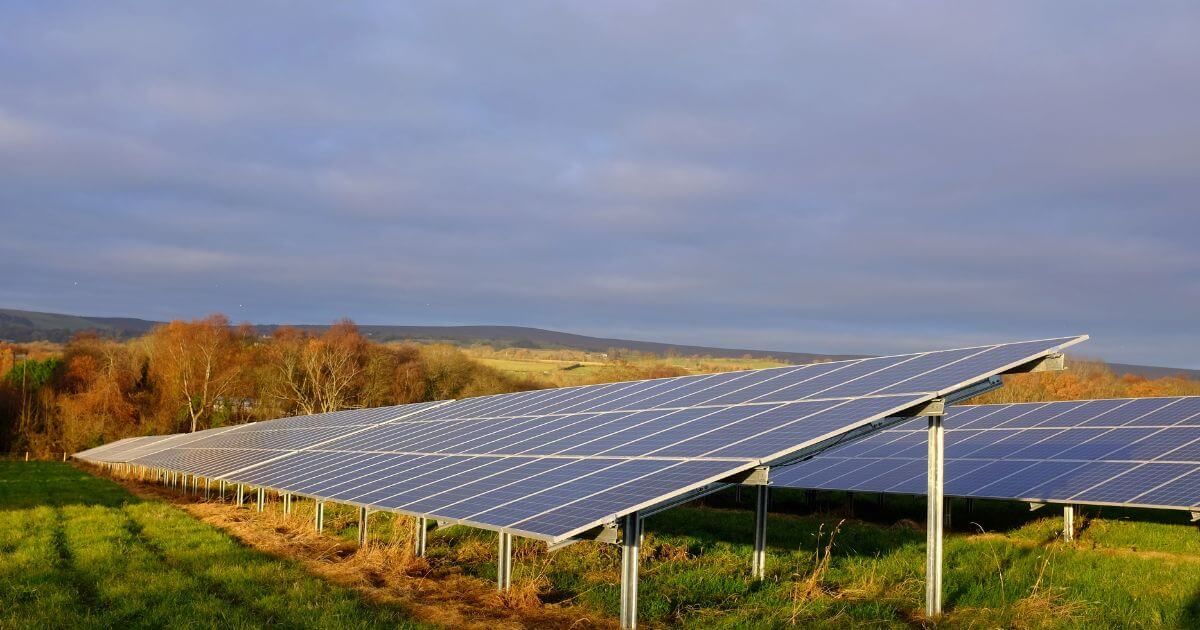 Solar & Storage for Farmers: Cut Costs, Boost Sustainability