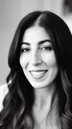 Anisha Madzounian - Mofilm