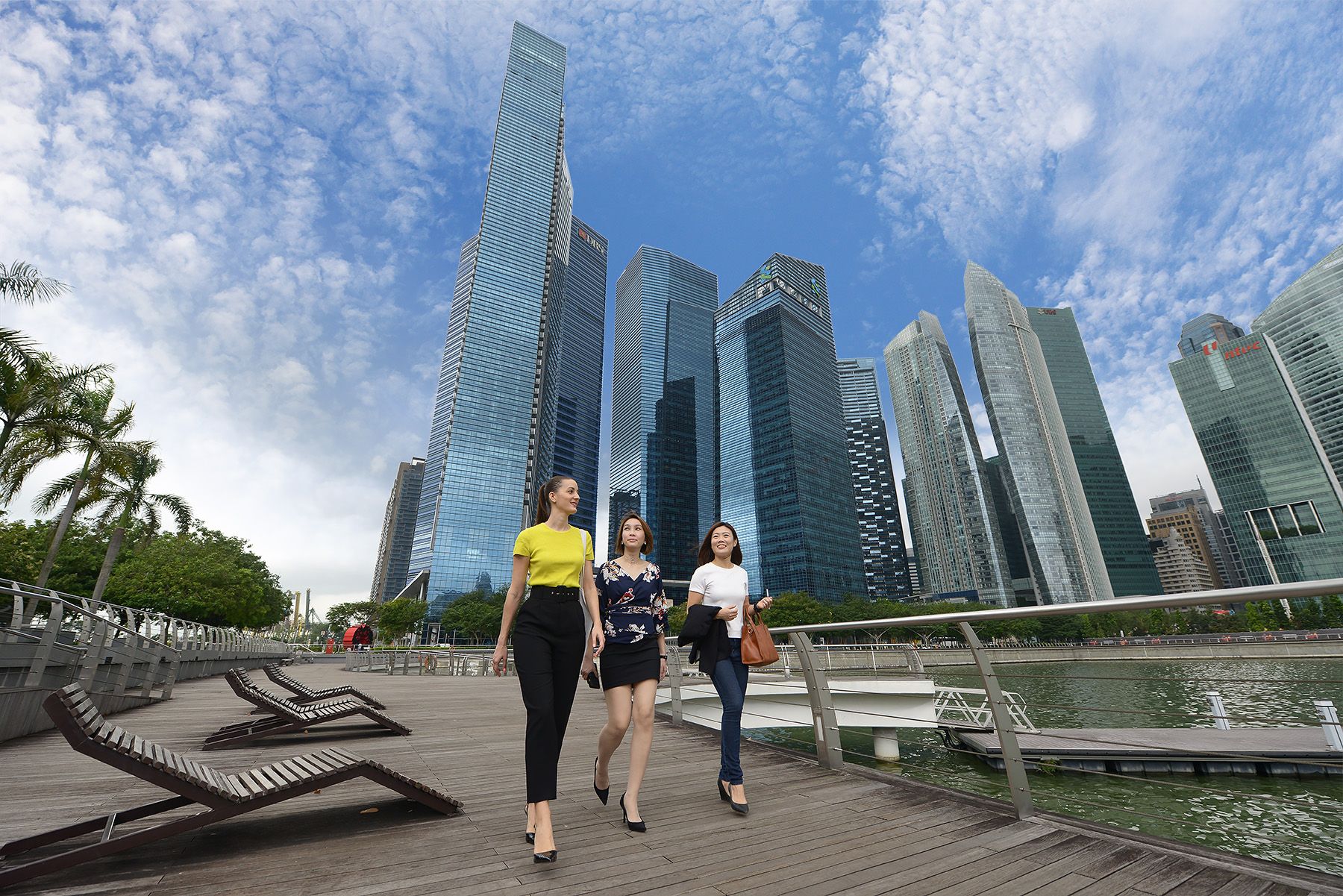 Top 4 Coworking Spaces in Singapore for Small Businesses