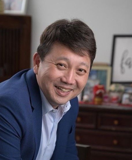 Jason  Ng