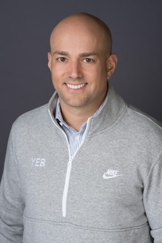 Speaker profile image for Elliot Schiffer