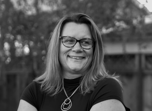 TAJNI DILLER - Boutique Books LLC