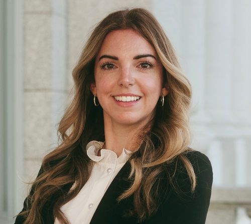 Alba González - Capital One