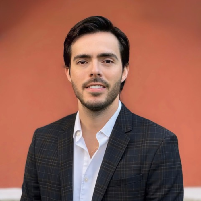 Manuel Caicedo: Brand Strategist