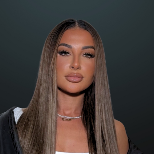 Sarah Emilia - Sarah Emilia Official