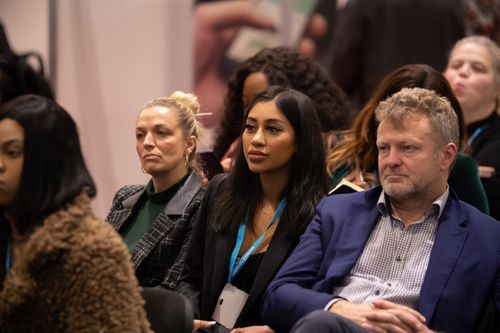 Seminar Audience Observing