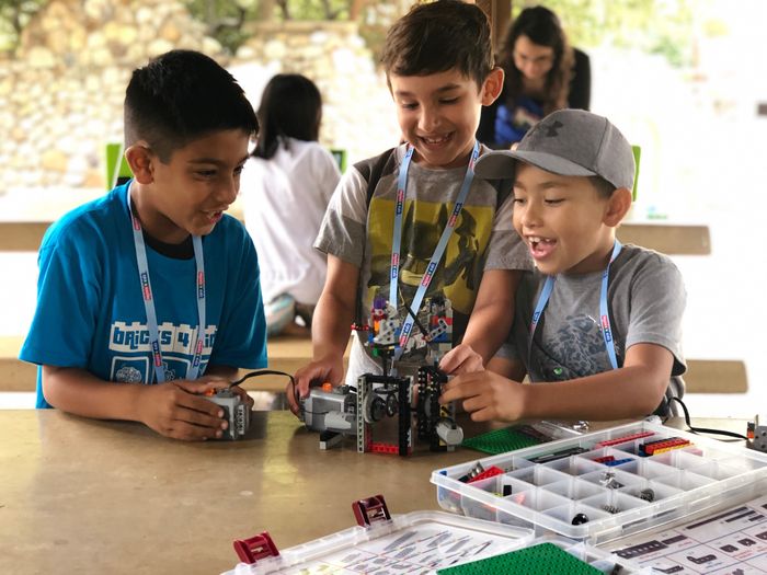Bricks 4 Kidz revolutionizes STEAM education