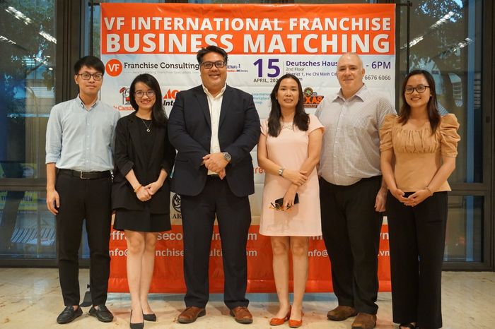 VF Franchise Consulting, Asia’s #1 Franchise Consultancy, speaks at the UK’s largest franchise show