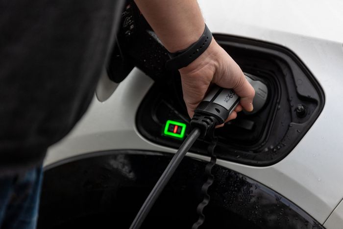Electric Vehicle Charger - Maintenance and Inspection Services