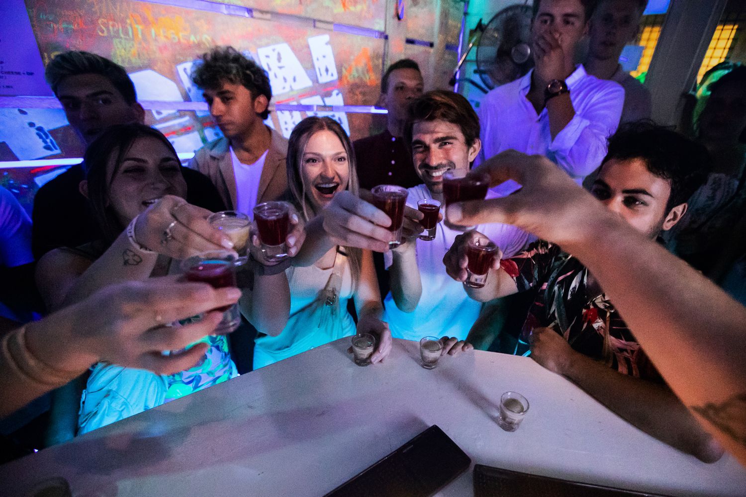 GEORGY Shooters Bar
