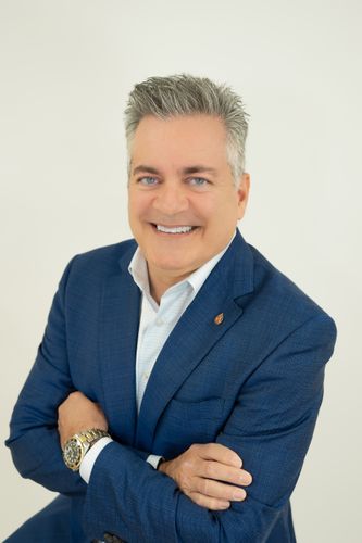 Sam Ballas - East Coast Wings + Grill/Sammy Sliders