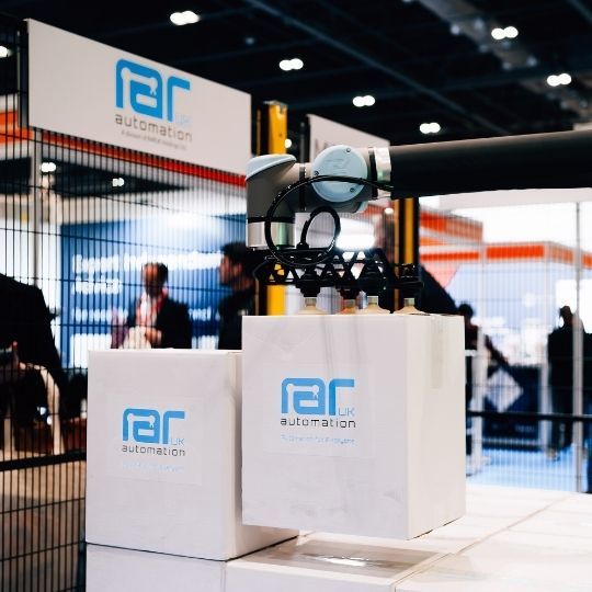 SHOWCASE YOUR PRODUCTS 