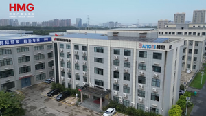 Henan Broadcasting Station · Elephant News: Made in Xinxiang! Small Shoe Insoles Support the Resounding March of the September 3rd Military Parade