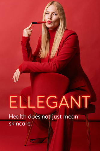 Ellegant lady in red