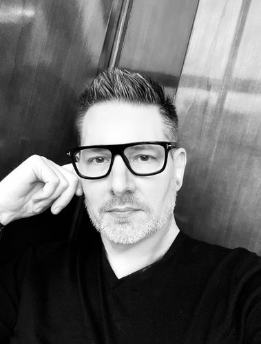 Speaker profile image for Drew Deering