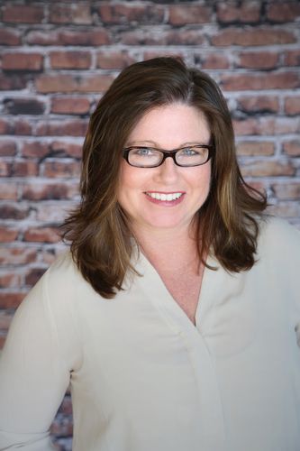 Speaker profile image for Elizabeth James