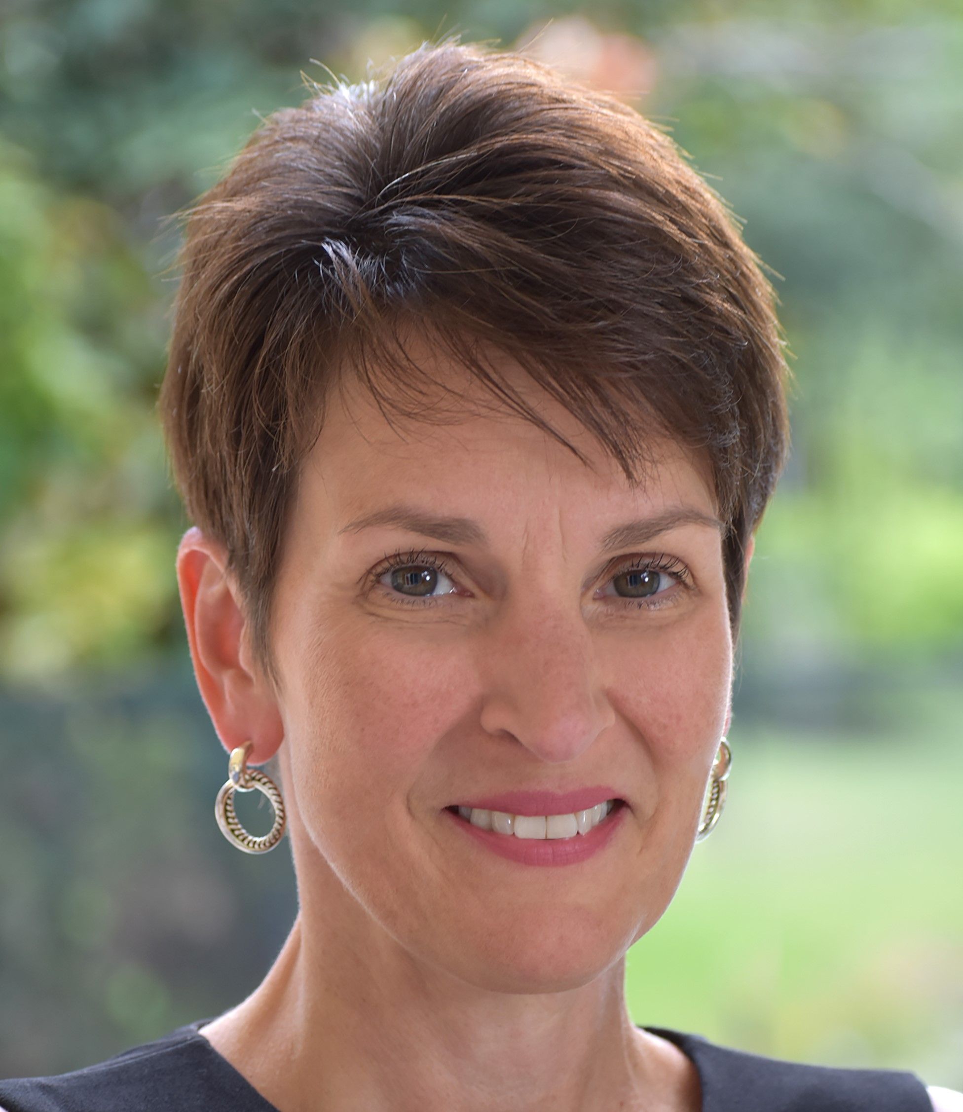 Laresa  McIntyre