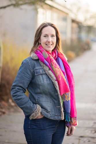 Danielle Dale - THE CHANGINEER