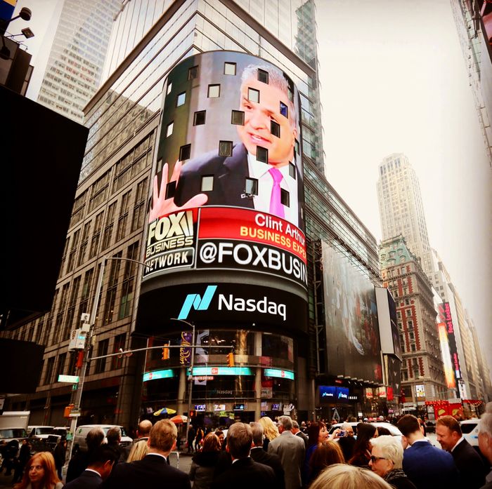 Instant Celebrity Transformations