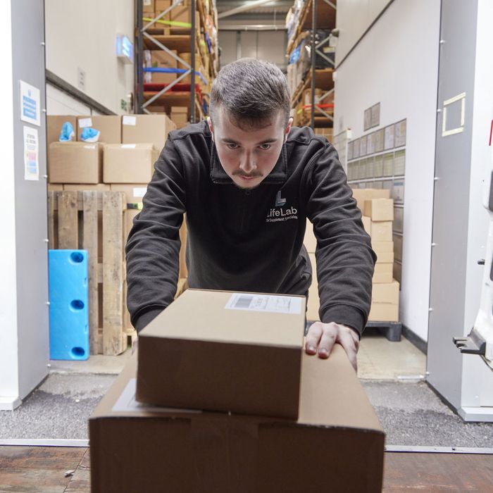 Shipping & Fulfilment
