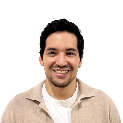 Speaker profile image for Rodrigo Hern&aacute;ndez