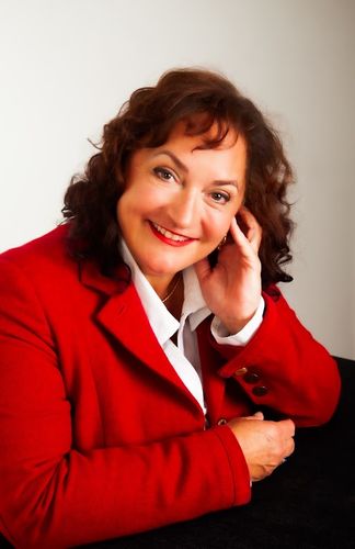 Speaker profile image for Susan Ayton