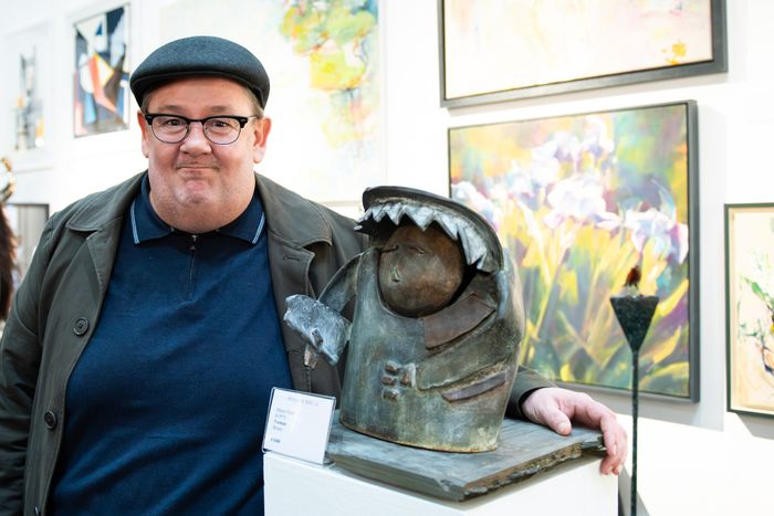 Actor Turned Artist Johnny Vegas Reveals He’s Found His “Happy Place” As He Stages His First Mass Public Exhibition at Manchester Art Fair