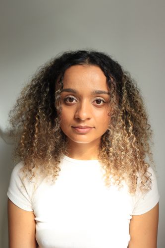 Speaker profile image for Chloe Cox