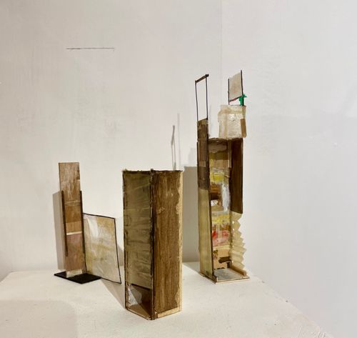 Nonsensical Objects No 4 Scale Ratio None