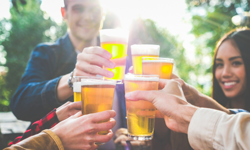 Easter and sunshine lift pub sales 9.1%—but growth remains uneven