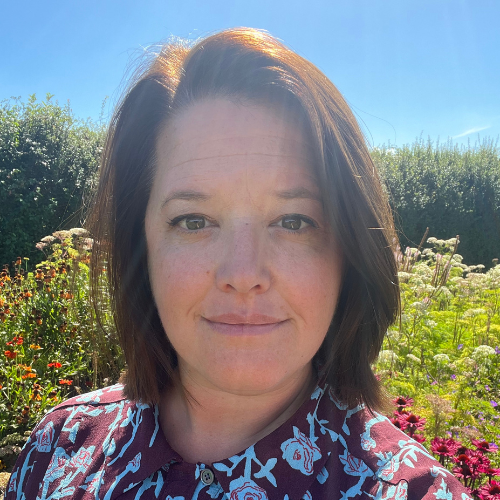 Juliane Caillouette-Noble