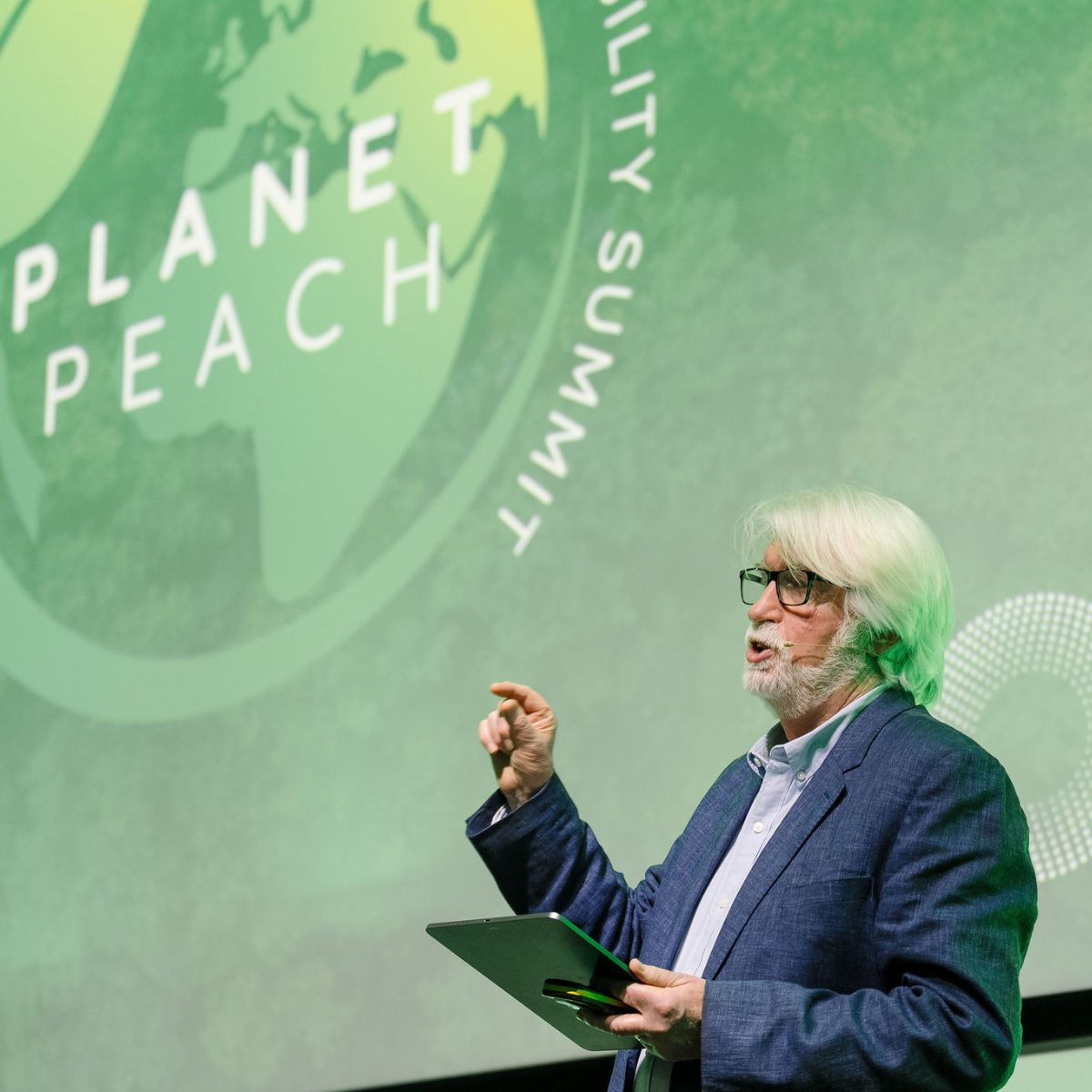 Peter Martin speaking at Planet Peach