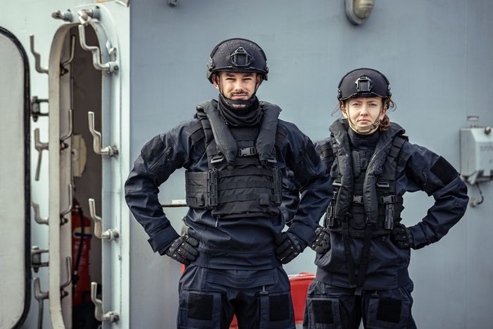 SURVITEC LAUNCHES FIVE LIFEJACKETS DESIGNED TO MEET DEMANDS OF ALL NAVAL MISSIONS