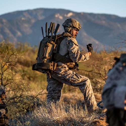 Enabling the battlefield of things with 5G tactical comms