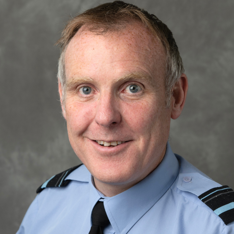 Speaker image for アッシュブリッジ トム 空軍中将 (Air Vice-Marshal Tom ASHBRIDGE BEng MA CEng RAF)