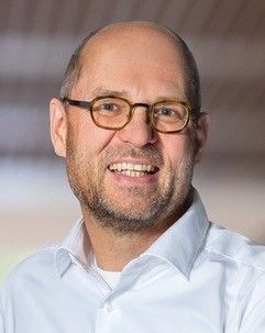 Bernd Eschgfäller - T-CURX