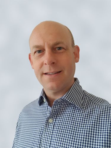 Speaker profile image for Robert Hughes