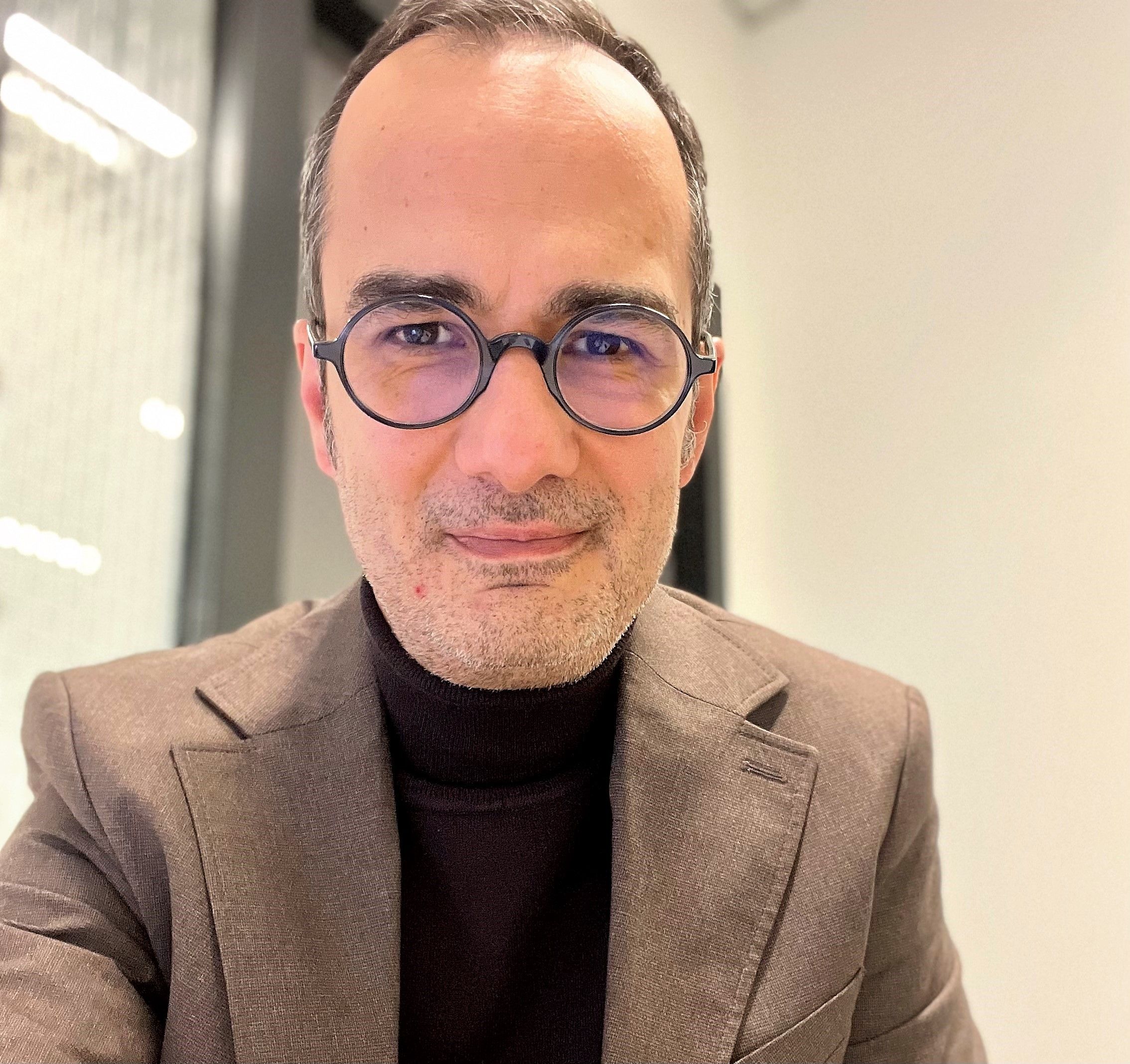 Speaker image for Vittorio Carta