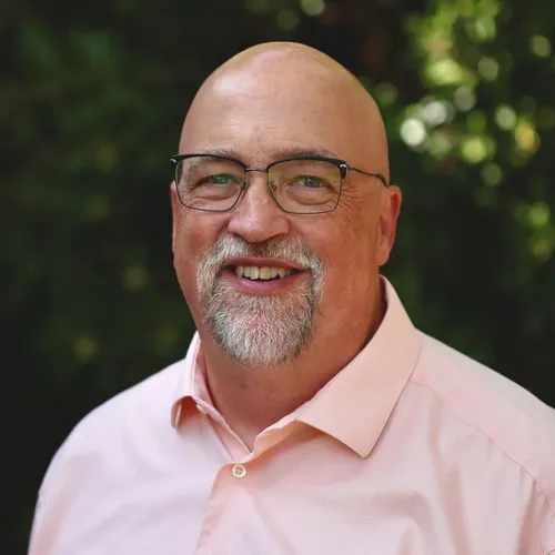 Speaker profile image for Curtis Pierce