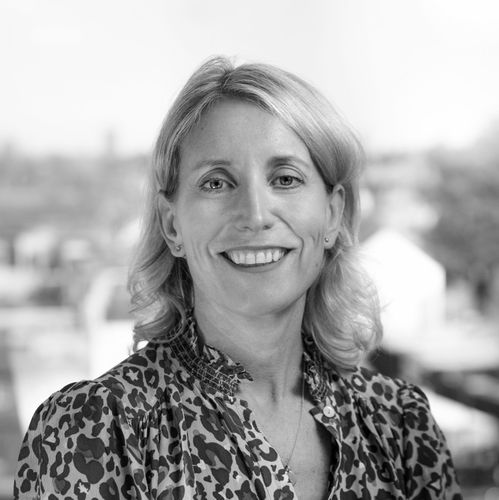 Lisa Hannant - 