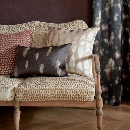 ASHLEY WILDE presented by CHICHOME