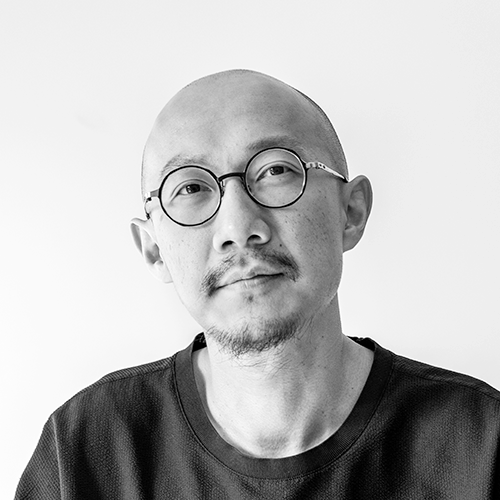 靳 远