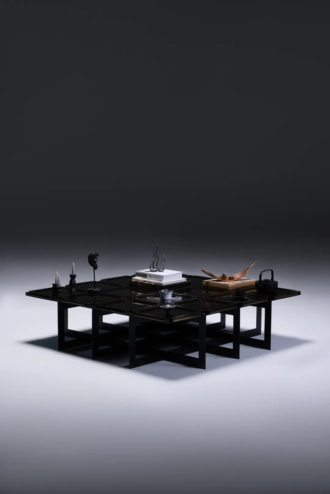 Yun ceramic table