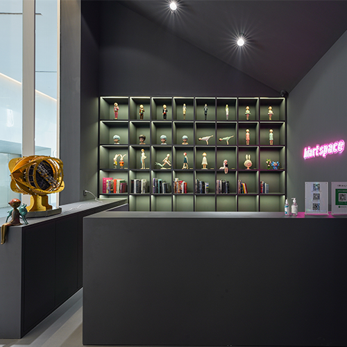 hiart space