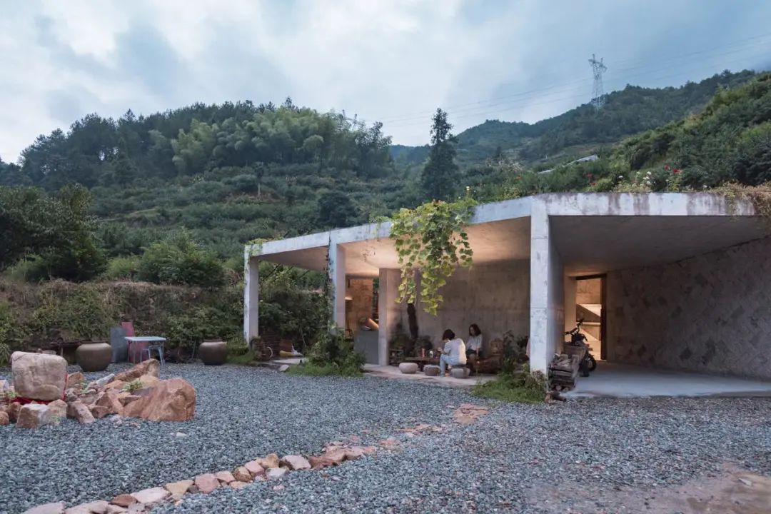 丽水过山殿“二三间”酒窖
